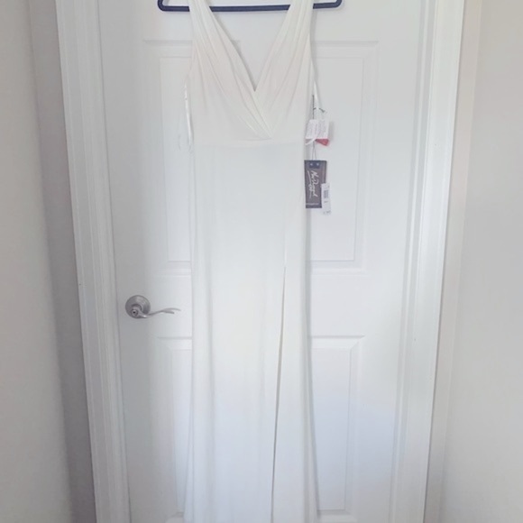 MAC DUGGAL Women’s V-neck Cowl Back Surplice Knit Stretch Gown White Size 4 New - Picture 7 of 7